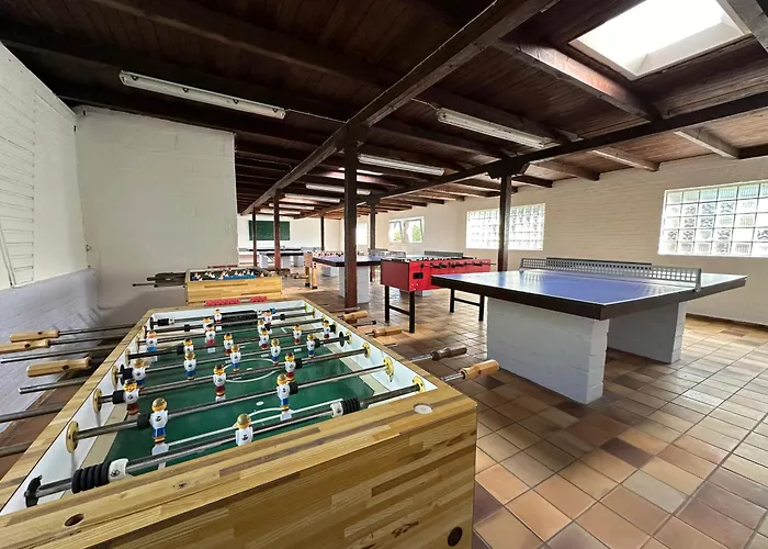 Hostel Klaarcamp Wenningstedt-Braderup